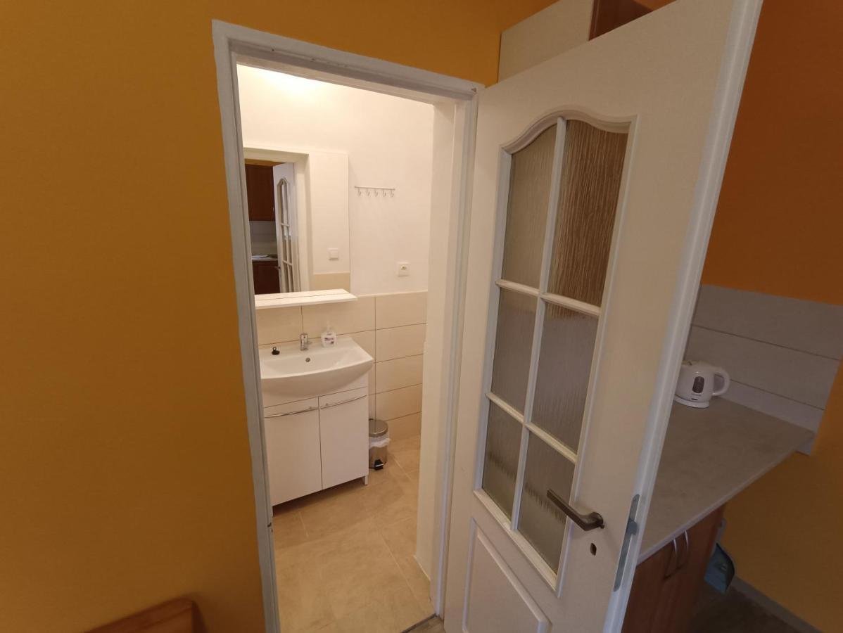 Apartman Horni Slavkov Hodinarstvi Exterior foto